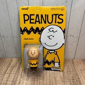 Peanuts Charlie Brown Action Figure Peanuts Snoopy Collectibles NEW FAST SHIP